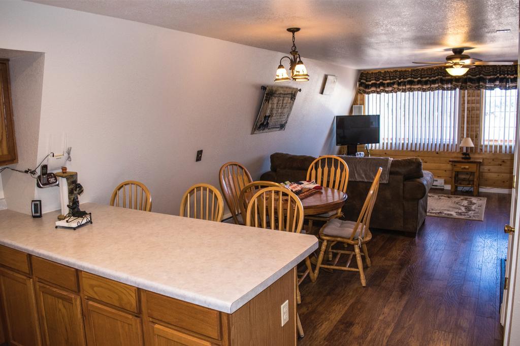Villa Aspen Meadow Cabin à Duck Creek Village Extérieur photo